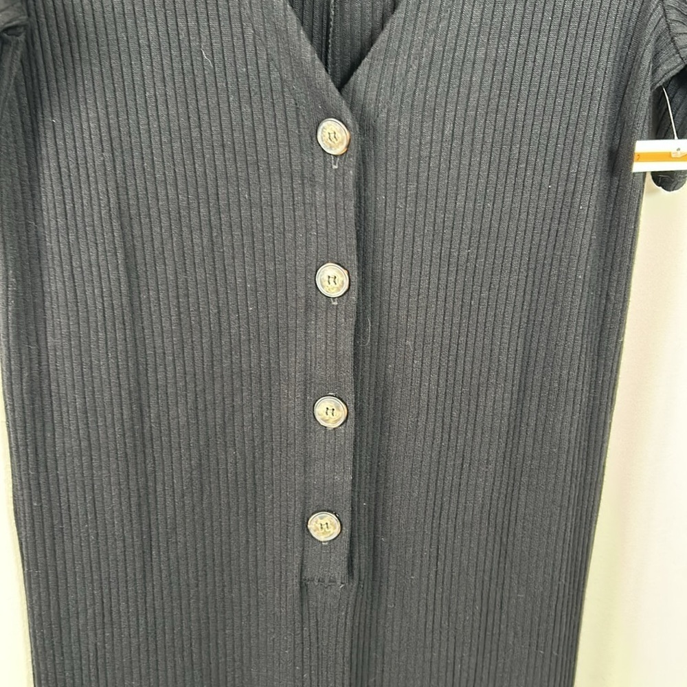 REFORMATION Camille Jumpsuit Ribbed Knit Button V Neck Black Stretch Sz L NEW - Picture 5 of 11